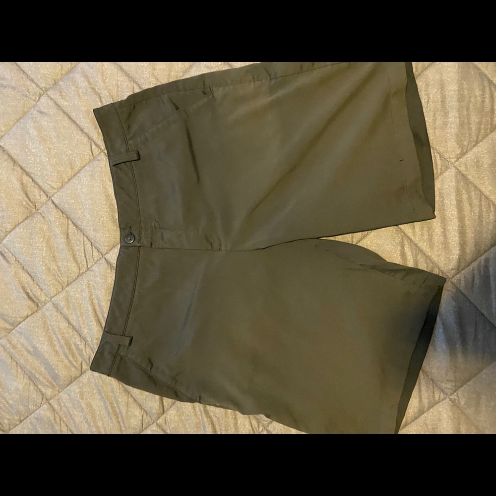 Puma golf shorts